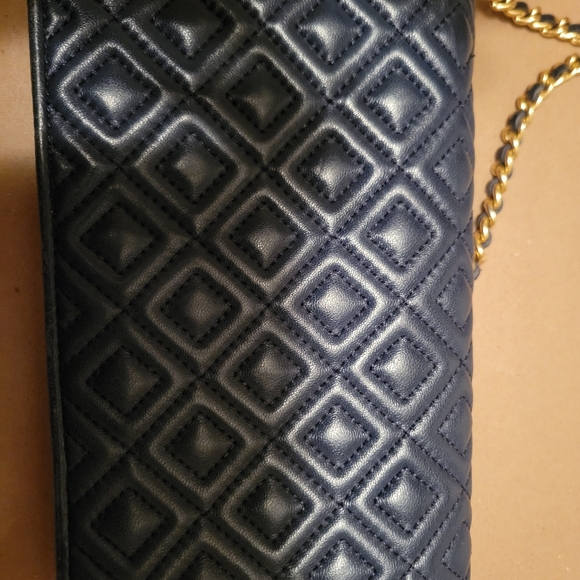 Tory Burch Fleming Wallet Chain Crossbody Purse - Picture 11 of 12